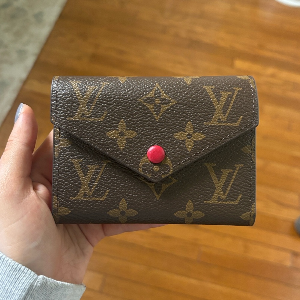 Louis Vuitton Portefeuille Wallet Victorine Damier red Ballerine - Picture 5 of 8